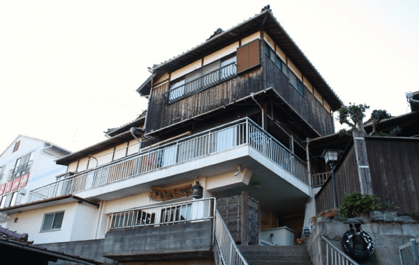 民宿旅館よしのや外観